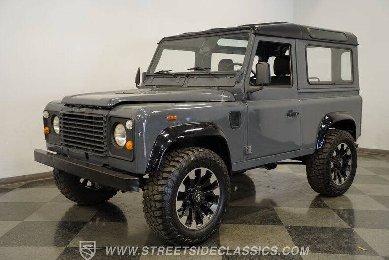 1987 Land Rover Defender
