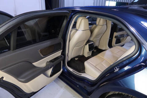 2017 Lincoln Continental Select