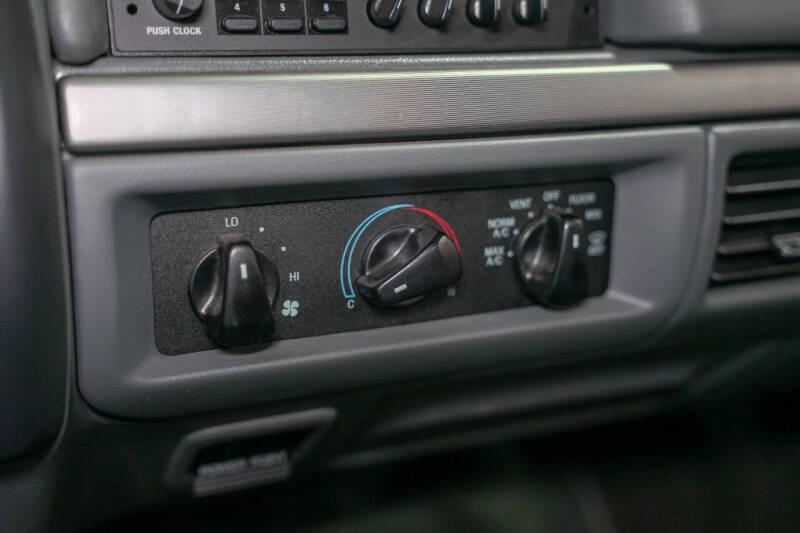 1993 Ford F-150 SVT Lightning