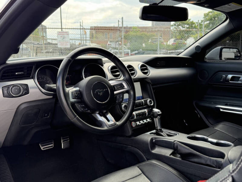 2020 Ford Mustang EcoBoost Premium