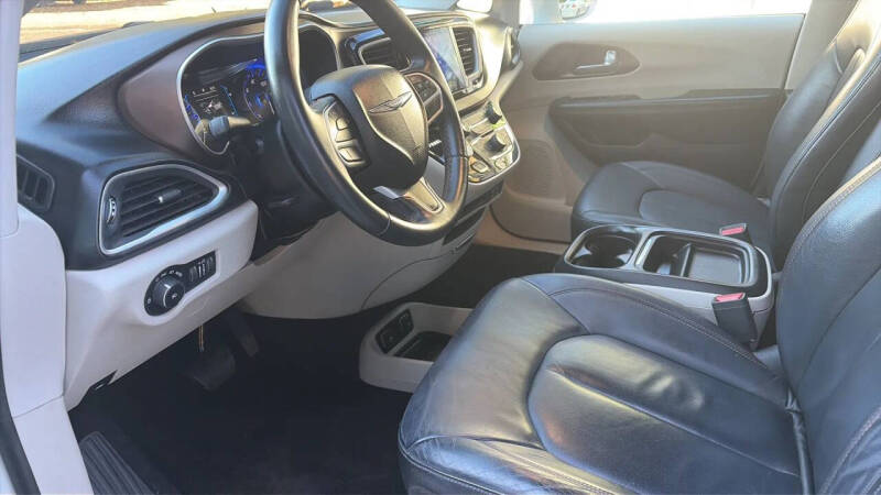 2017 Chrysler Pacifica