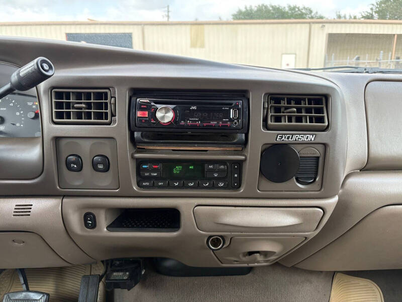 2004 Ford Excursion Eddie Bauer