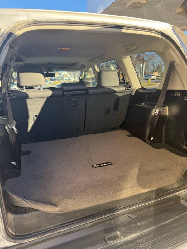 2014 Lexus GX Base photo 18