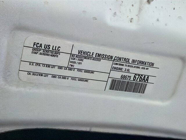 2025 Chrysler Pacifica Select