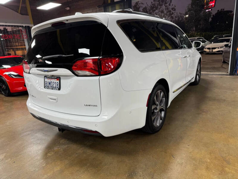 2018 Chrysler Pacifica Limited