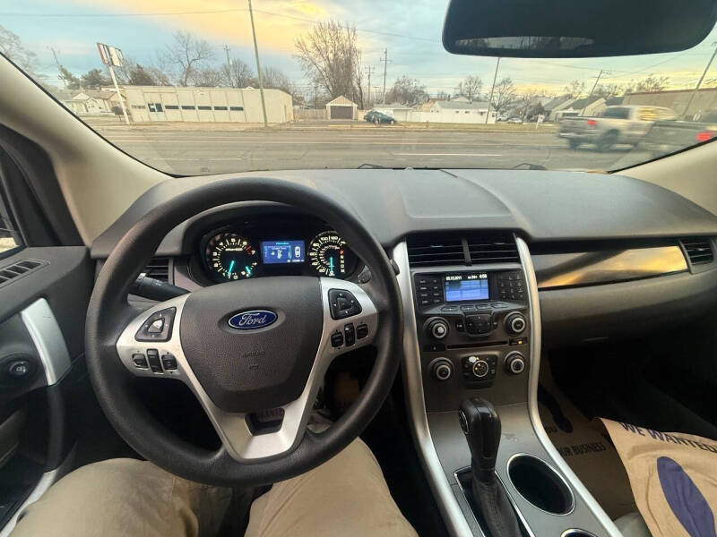 2012 Ford Edge SE