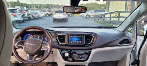 2018 Chrysler Pacifica Touring L