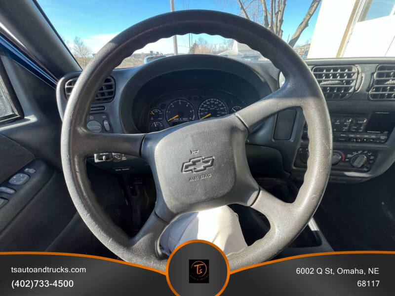 2001 Chevrolet S-10 LS