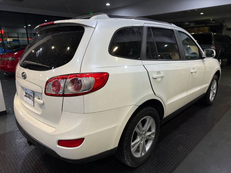 2012 Hyundai Santa Fe SE