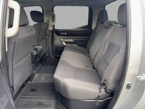 2022 Toyota Tundra SR5