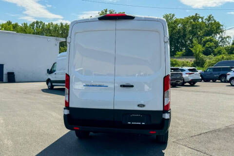 2023 Ford E-Transit 350