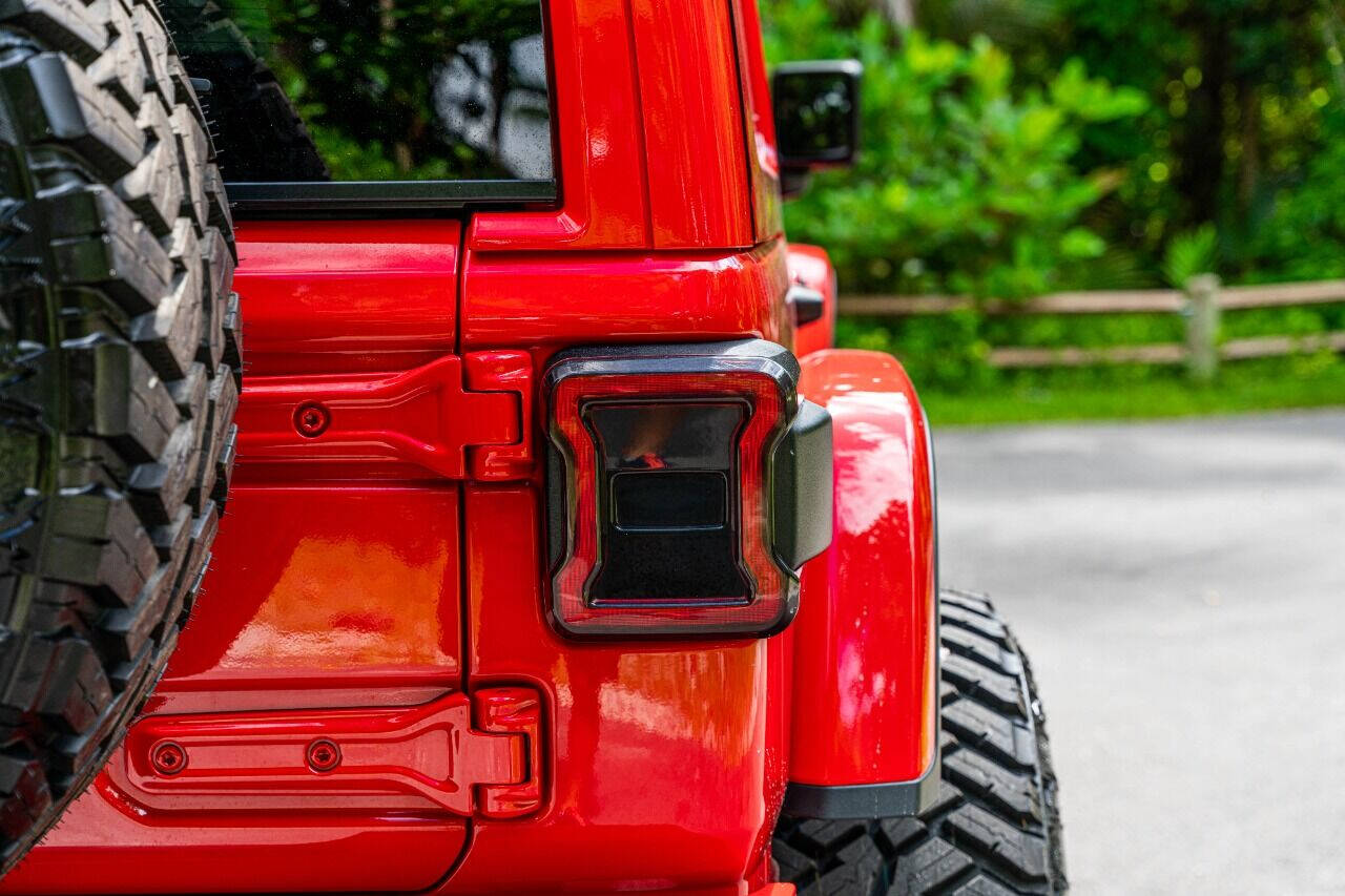 2020 JEEP Wrangler SUV / Crossover - $58,999