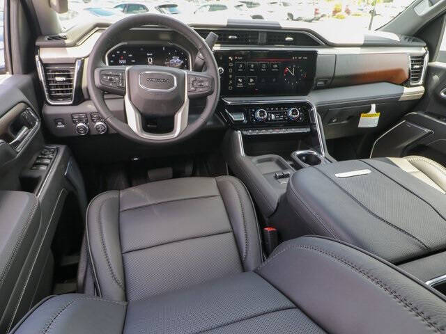 2025 GMC Sierra 2500HD