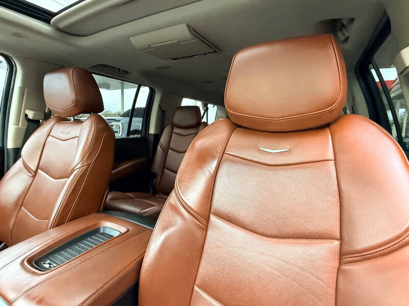 2018 Cadillac Escalade ESV Premium Luxury