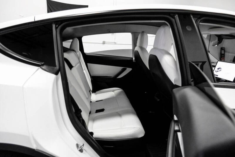 2022 Tesla Model Y Long Range