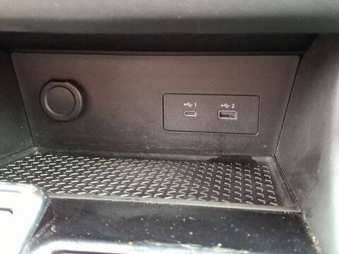 2023 Nissan Pathfinder SV