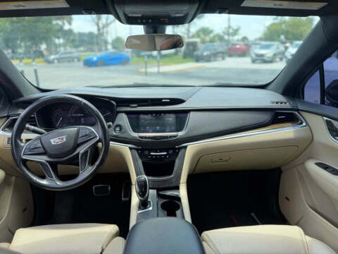 2017 Cadillac XT5
