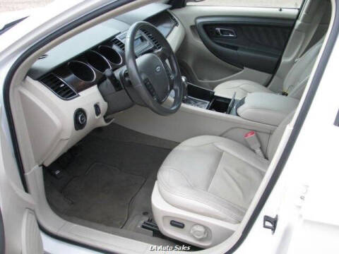 2010 Ford Taurus SEL