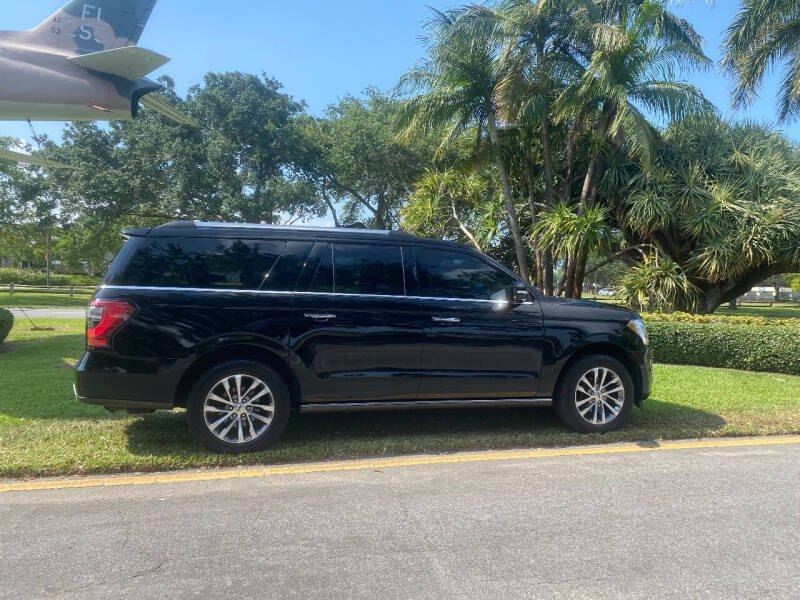 2018 Ford Expedition Limited photo 46