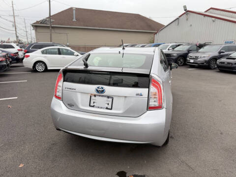 2013 Toyota Prius Three