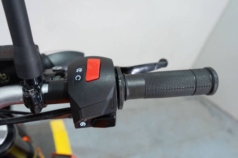 2023 KTM 200 Duke
