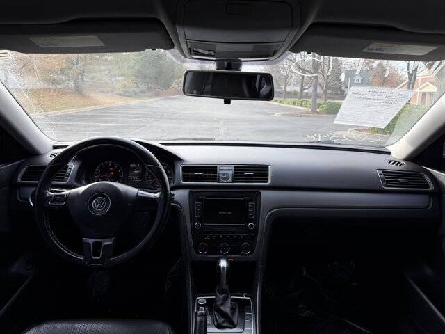 2015 Volkswagen Passat 1.8T Limited Edition