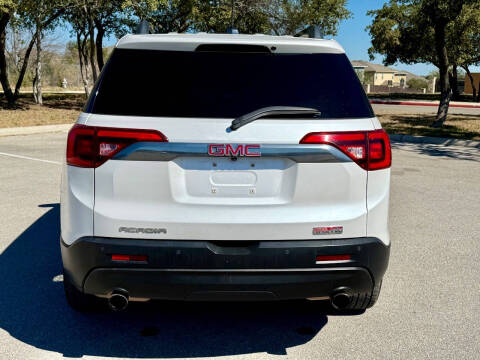 2017 GMC Acadia SLT-1