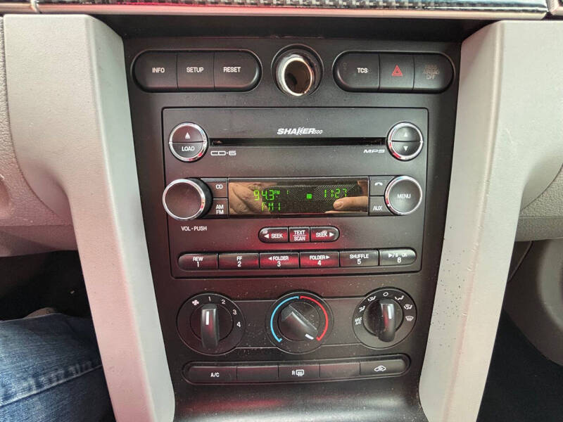 2008 Ford Mustang GT Deluxe