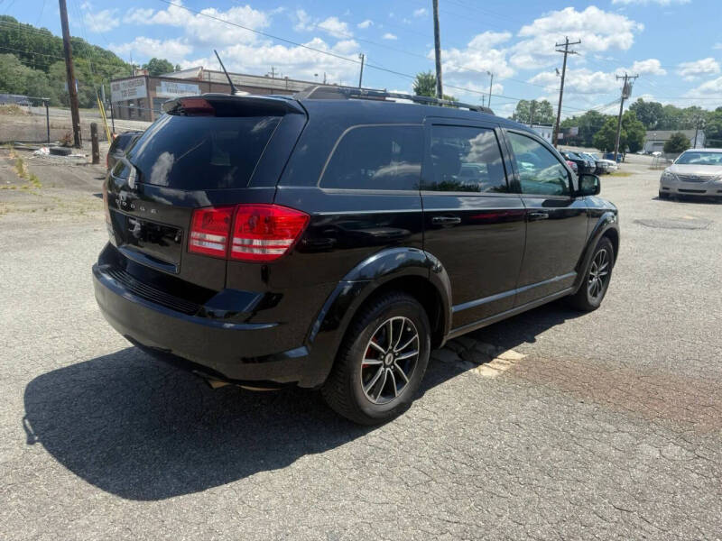 2018 Dodge Journey SE