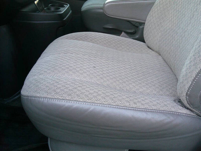 2017 Chevrolet Express LT 3500