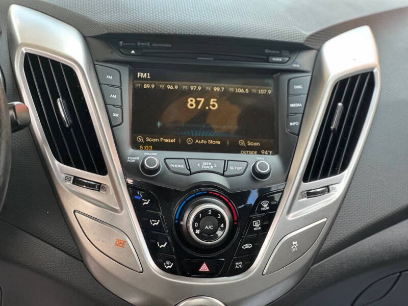 2013 Hyundai Veloster