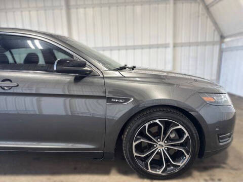 2018 Ford Taurus SHO