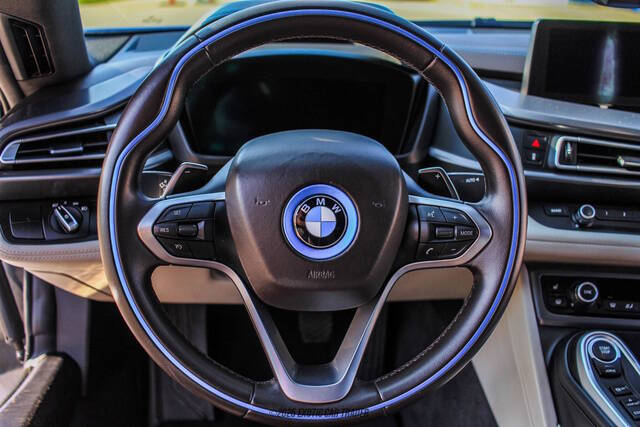 2016 BMW i8