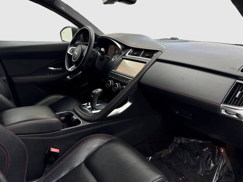 2020 Jaguar E-PACE P250 Checkered Flag Edition