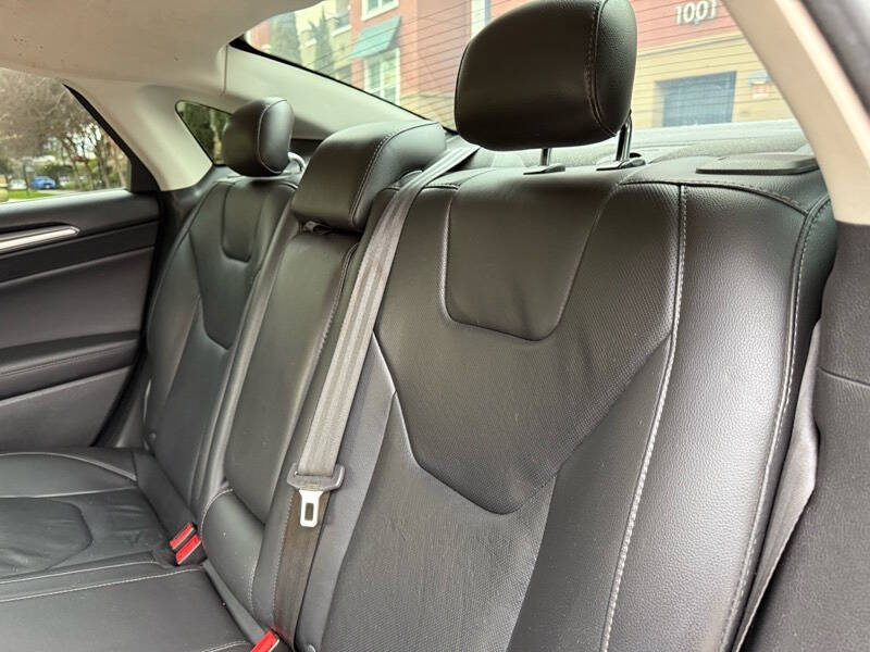 2014 Ford Fusion Hybrid Titanium