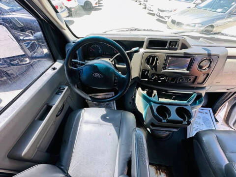 2010 Ford E-Series