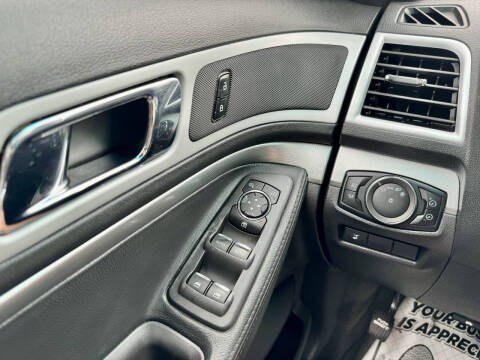 2011 Ford Explorer XLT