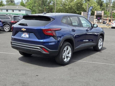 2024 Chevrolet Trax LS