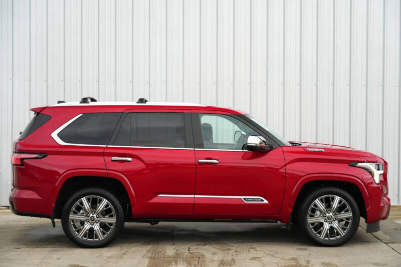 2024 Toyota Sequoia Capstone