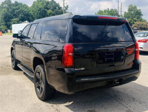 2017 Chevrolet Suburban LT