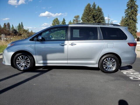 2020 Toyota Sienna for sale at FAST LANE AUTOS in Spearfish SD