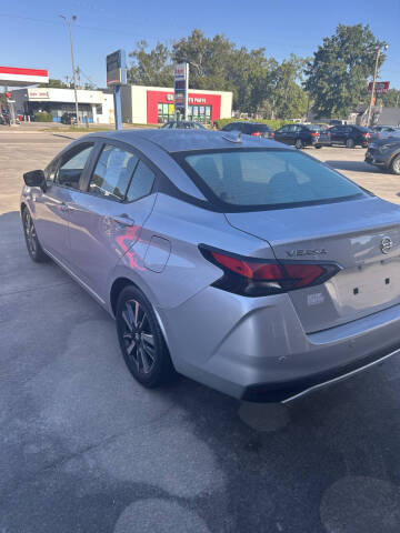 2021 Nissan Versa SV