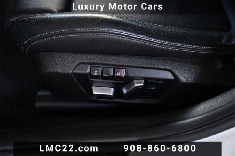 2017 BMW 3 Series 330i xDrive