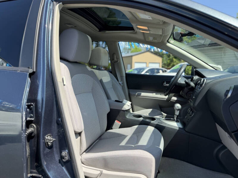2012 Nissan Rogue SV