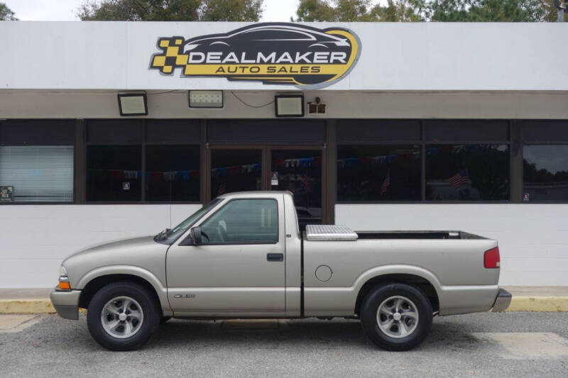2000 Chevrolet S-10 LS