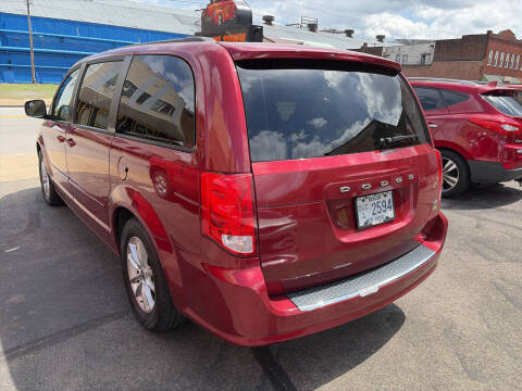 2016 Dodge Grand Caravan SXT Plus