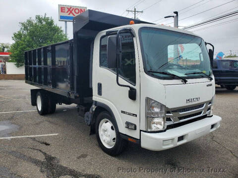 2017 Isuzu NPR-HD