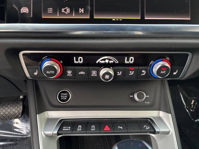 2024 Audi Q3 quattro S line Premium 45 TFSI