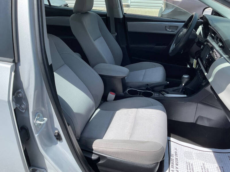 2015 Toyota Corolla LE