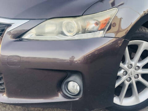 2013 Lexus CT 200h